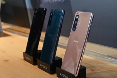 Sony 新一代小旗艦 Xperia 5 電池容量變大了?外媒爆料有2大亮點 Sony 新一代小旗艦 Xperia 5 電池容量變大了?外媒爆料有2大亮點