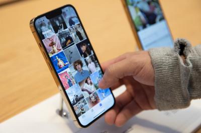 研調曝 iPhone 恐怖「吸金實力」!4 大 Android 品牌聯手都難超越 研調曝 iPhone 恐怖「吸金實力」!4 大 Android 品牌聯手都難超越