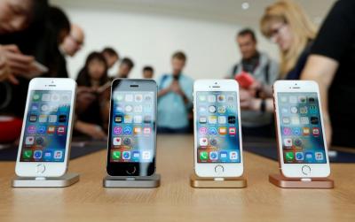 覺得新 iPhone SE 規格不夠好?外媒推薦 3 款「旗艦小手機」 覺得新 iPhone SE 規格不夠好?外媒推薦 3 款「旗艦小手機」