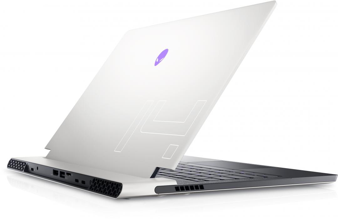 Dell Alienware x14外型相當特別,利用全新的轉軸設計,重新打造筆電結構,例如把傳統側邊的I/O埠改為機身後方等,擁有完整功能及維持機身輕薄度。此外,Dell首度採Type-C充電埠的筆電。搭載14吋FHD螢幕、第12代Intel Core i7-12700H處理器、NVIDIA GeForce RTX 3050或3060顯示卡。在台上市時間未定。