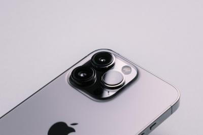 台灣手機最新「市佔排行」揭曉!iPhone 被追進了 單月銷量下滑 27% 台灣手機最新「市佔排行」揭曉!iPhone 被追進了 單月銷量下滑 27%