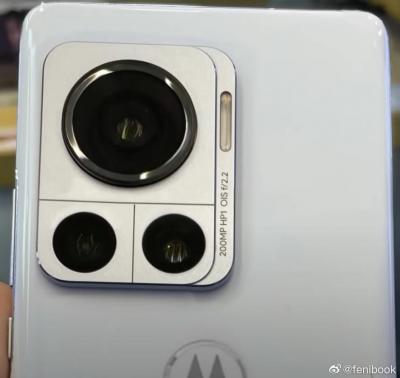 Motorola「2億畫素手機」實機照曝光?確認搭三星HP1感光元件 Motorola「2億畫素手機」實機照曝光?確認搭三星HP1感光元件