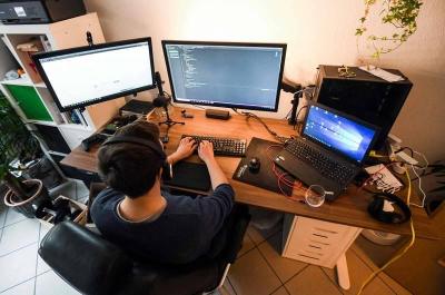 疫情升溫重啟居家辦公、視訊上課!有線電視推「寬頻上網短租」方案 疫情升溫重啟居家辦公、視訊上課!有線電視推「寬頻上網短租」方案