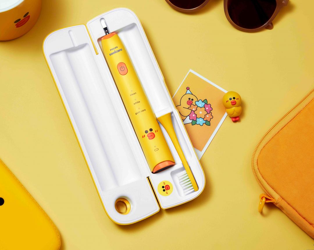 飛利浦Sonicare X LINE Friends莎莉聯名款,有成人和兒童款。(圖/飛利浦)