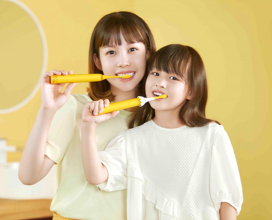 飛利浦Sonicare X LINE Friends莎莉聯名款,可愛之餘、功能規格升級。(圖/飛利浦)