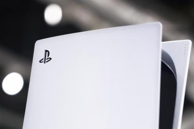 PS5 和新 Xbox 還在缺貨!Sony、微軟下一代「遊戲主機」已經有影了 PS5 和新 Xbox 還在缺貨!Sony、微軟下一代「遊戲主機」已經有影了