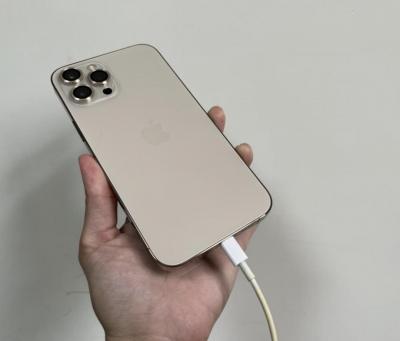不要小看Android忠誠度!近半數投票絕不「跳槽USB-C iPhone」 不要小看Android忠誠度!近半數投票絕不「跳槽USB-C iPhone」