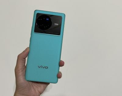 全台首款聯發科天璣9000手機很強?實測跑分告訴你 全台首款聯發科天璣9000手機很強?實測跑分告訴你