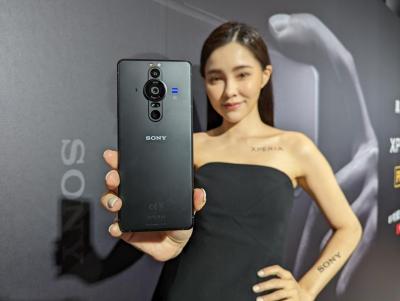 Sony、三星旗艦皆下殺破萬元!5 月手機「降價排行榜」出爐 Sony、三星旗艦皆下殺破萬元!5 月手機「降價排行榜」出爐