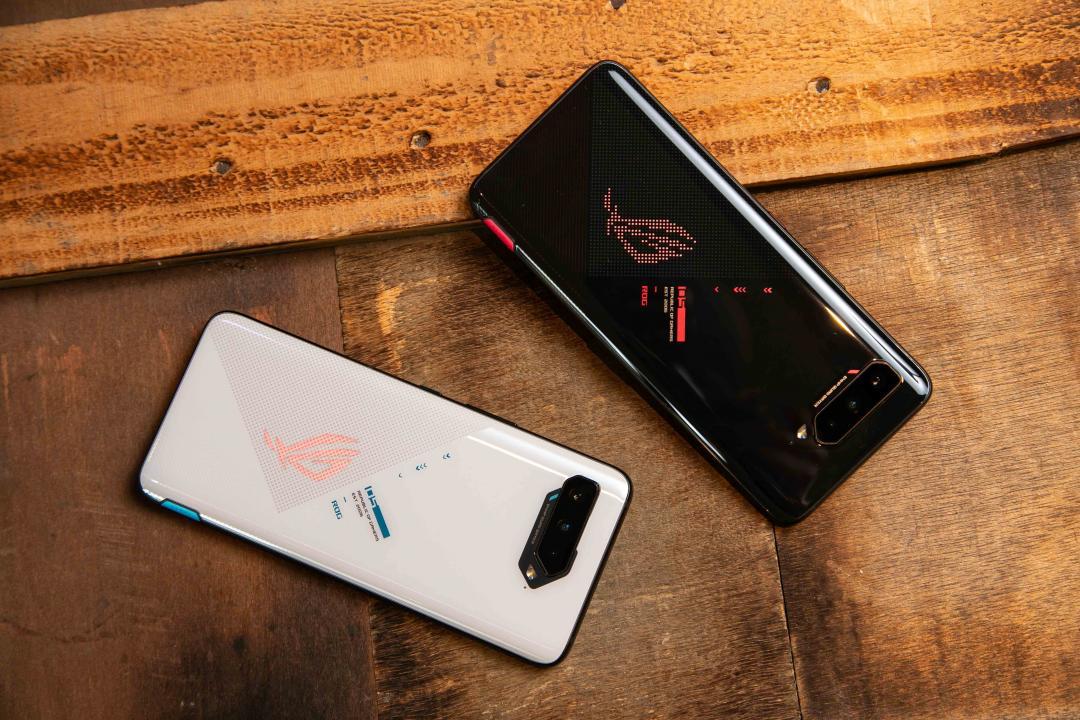 （圖／官網，此為ROG Phone 5）