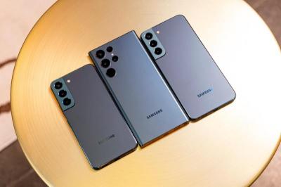 三星新機曝光!重回「功能手機最大優勢」搭 5G、120Hz 影格率 三星新機曝光!重回「功能手機最大優勢」搭 5G、120Hz 影格率