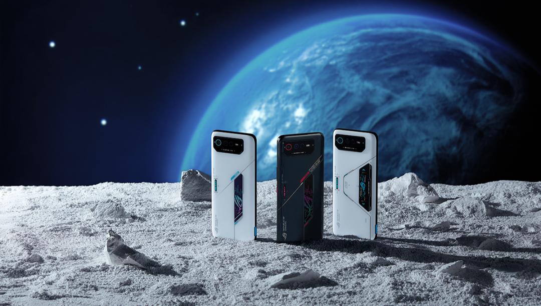搭載高通Snapdragon 8+ Gen 1處理器手機陸續上市。(圖/華碩)