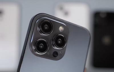 蘋果iPhone 14最終版模型機公開!台灣首開箱「鏡頭超激凸」 蘋果iPhone 14最終版模型機公開!台灣首開箱「鏡頭超激凸」