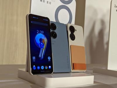 (影音)售價2萬有找!華碩防水小旗艦 Zenfone 9 背蓋4新色超吸睛 (影音)售價2萬有找!華碩防水小旗艦 Zenfone 9 背蓋4新色超吸睛