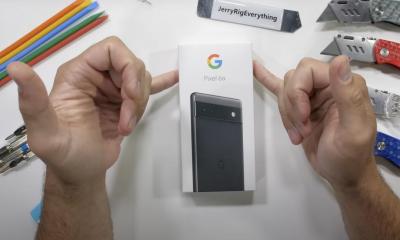 耐用度「跌破眼鏡」!Google中階Pixel 6a超殘酷實測出爐 耐用度「跌破眼鏡」!Google中階Pixel 6a超殘酷實測出爐