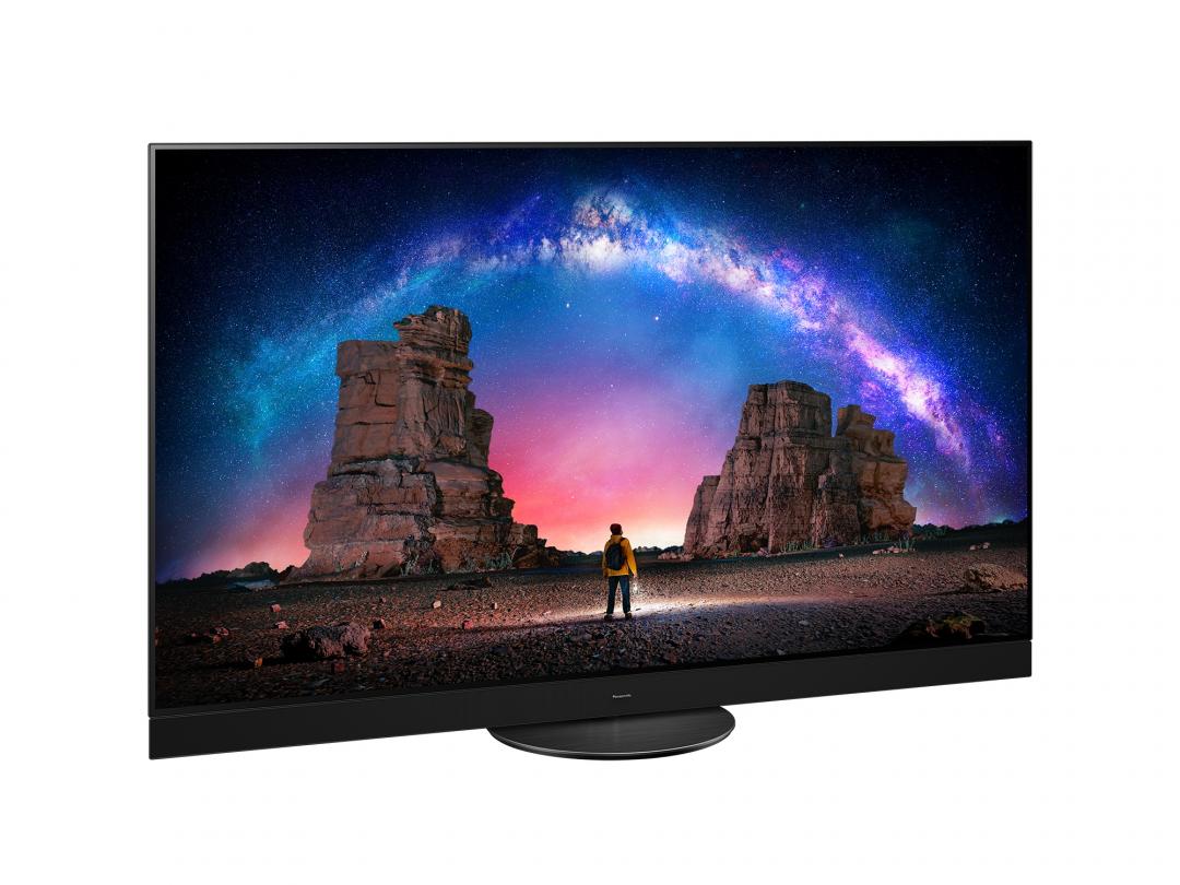 【Panasonic 超直覺遊戲控制板】Panasonic不追求8K,以擴大OLED 4K電視市場為目標,過去最大僅有65吋,今年LZ2000系列首度加入77吋,延續主打6原色技術、好萊塢
HCX Pro AI影像晶片,並強調開發360°的Dolby Atmos杜比全景聲。同時針對遊戲玩家加入「遊戲控制板」,玩遊戲時可將常用設定直接顯示於電視
畫面。