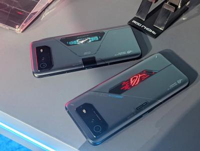 華碩攜手聯發科秀「黑科技」!ROG Phone 6D 頂規版安兔兔跑分飆破114萬分 華碩攜手聯發科秀「黑科技」!ROG Phone 6D 頂規版安兔兔跑分飆破114萬分