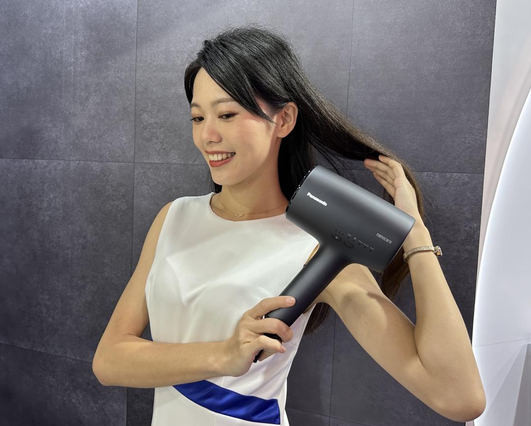 Panasonic's new hairdressing artifact EH-NA0J "Four Highlights" first