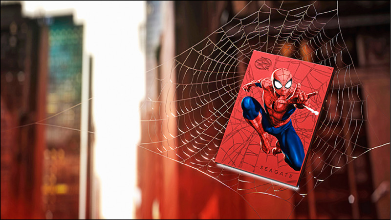 聯名限定版的《蜘蛛人》系列FireCuda外接硬碟，隨附DiscWizard與SeaTools診斷軟體，可協助偵測硬碟健康狀況和效能。