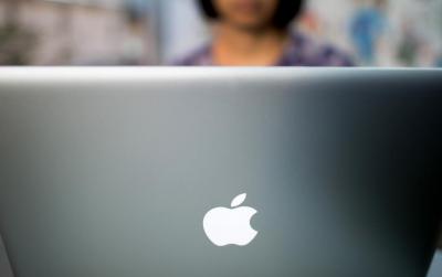 MacBook信仰燈要回歸了?蘋果新專利曝光網嗨翻 MacBook信仰燈要回歸了?蘋果新專利曝光網嗨翻