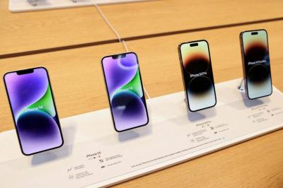蘋果 iPhone 14 全系列四款機型續航對決!電力 PK實測「它」最持久 蘋果 iPhone 14 全系列四款機型續航對決!電力 PK實測「它」最持久