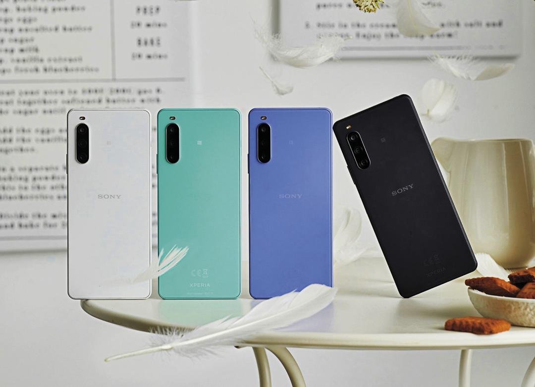電池容量5,000mAh的Sony Xperia 10 IV，搭配21：9螢幕，更貼近真實的觀影體驗。