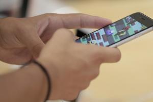  iPhone 6s繼續戰！蘋果釋佛心更新　一代神機不死  