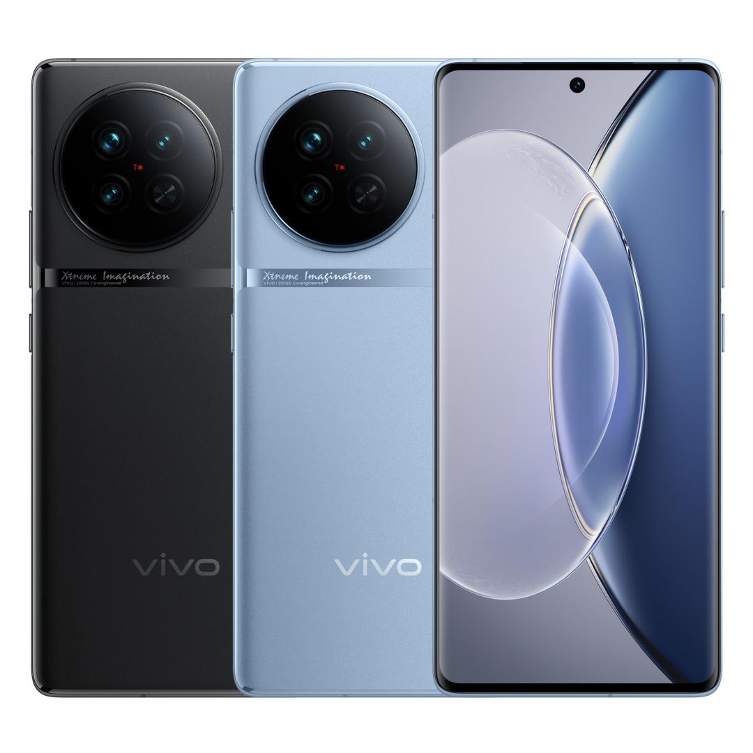 標準版旗艦vivo X90,配置5000萬畫素IMX866vcs OIS主鏡頭、搭載1/1.49吋感光元件。機身提供「極光藍」、「星光黑」兩色,內建4810mAh電池容量、IP64防水性能,建議售價27,888元。(圖vivo提供)