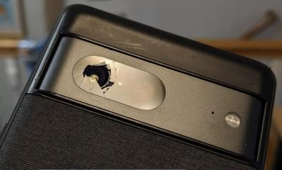 Google Pixel 7鏡頭玻璃破裂災情擴大!網曝一招免費更換手機 Google Pixel 7鏡頭玻璃破裂災情擴大!網曝一招免費更換手機