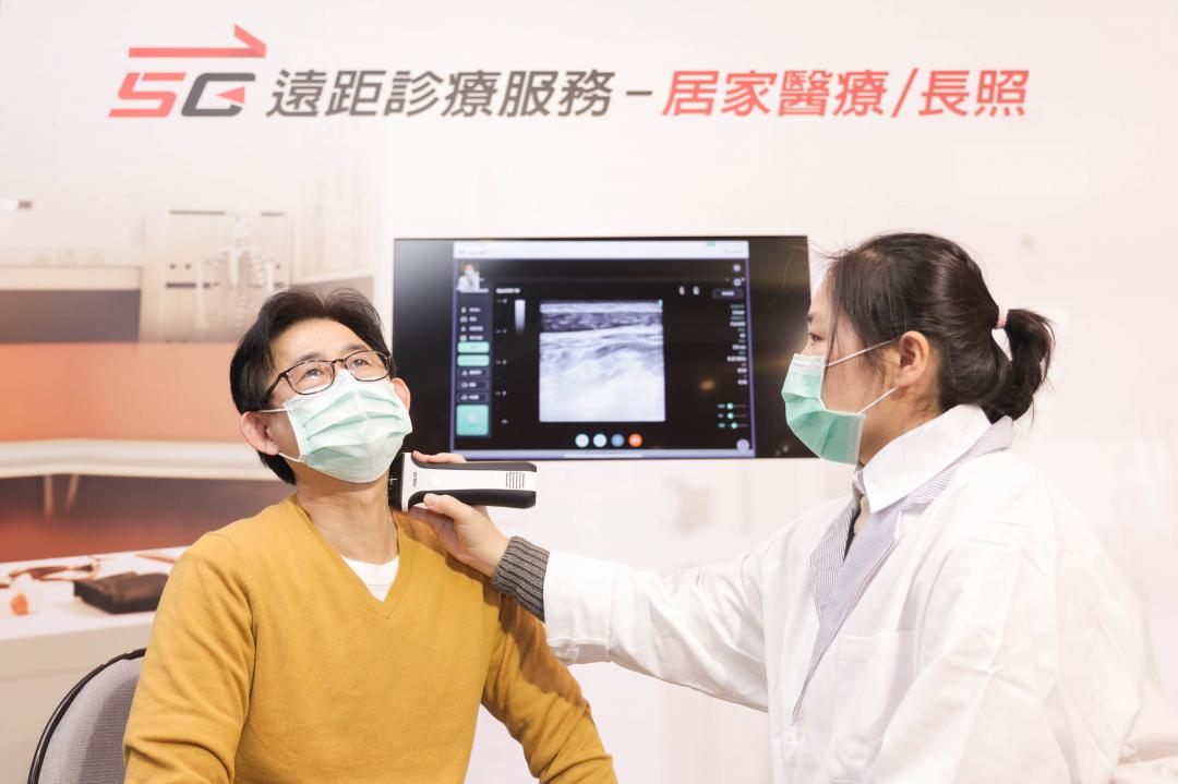 遠傳以5G遠距診療服務提高規律回診率,照護高齡長者及慢性病者醫療需求。(圖/遠傳提供)