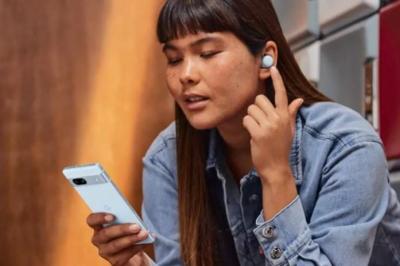 Google開發者大會秀AI 摺疊機首亮相、Pixel 7a淺海藍即日開賣 Google開發者大會秀AI 摺疊機首亮相、Pixel 7a淺海藍即日開賣