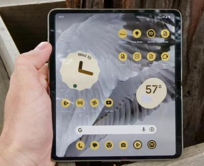 Google摺疊手機還不完美?外媒實測曝三大致命缺點 Google摺疊手機還不完美?外媒實測曝三大致命缺點