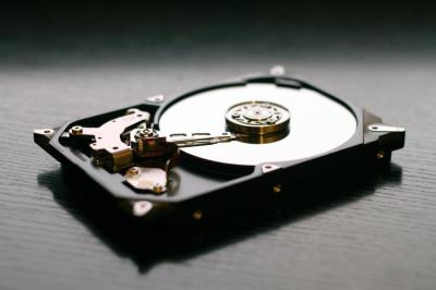 玩家該升級 SSD 了!PC 遊戲恐逐步淘汰 HDD 傳統硬碟 玩家該升級 SSD 了!PC 遊戲恐逐步淘汰 HDD 傳統硬碟