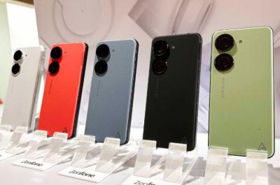 華碩年度旗艦機輕巧上市 Zenfone 10手持拍攝更穩定 華碩年度旗艦機輕巧上市 Zenfone 10手持拍攝更穩定