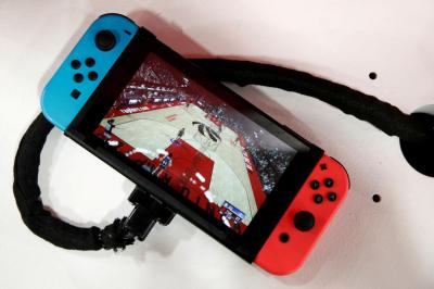 捨棄掌機模式、加入搖桿滾輪?傳任天堂下一代 Switch 主機改超大 捨棄掌機模式、加入搖桿滾輪?傳任天堂下一代 Switch 主機改超大