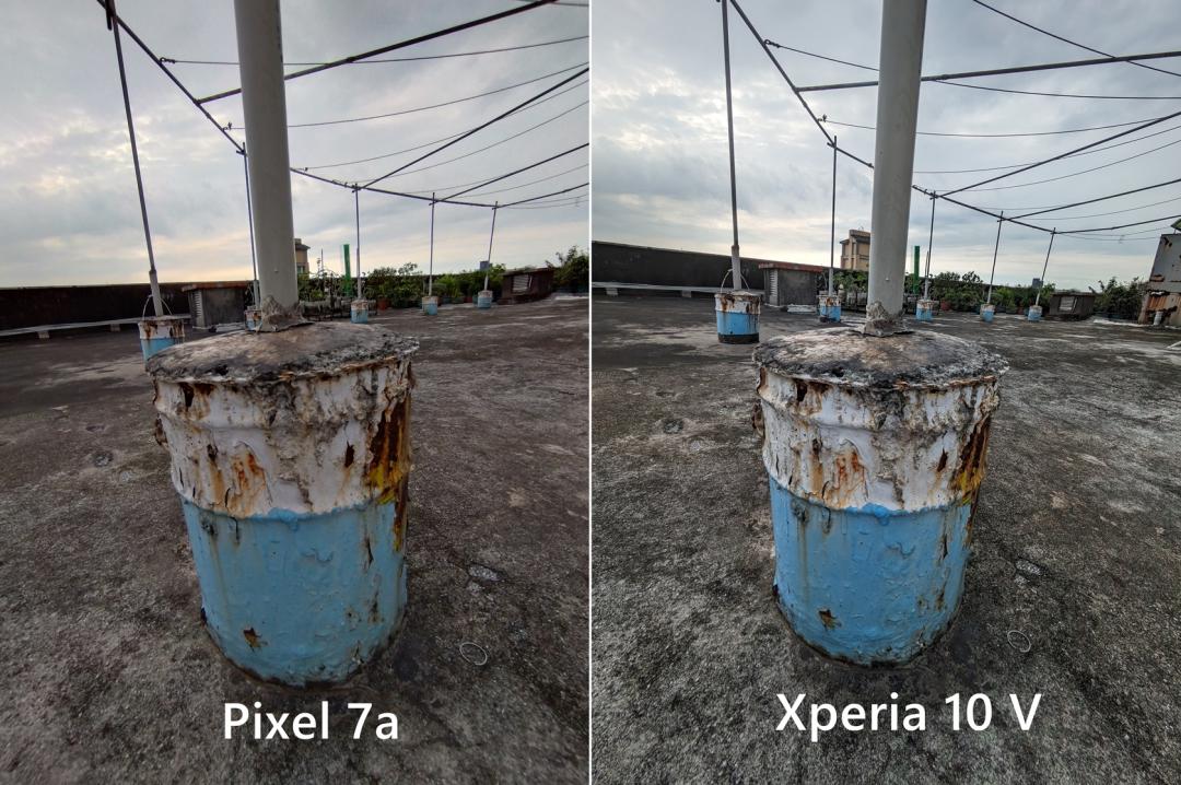 ●廣角日拍:Xperia 10 勝,變形控制佳。