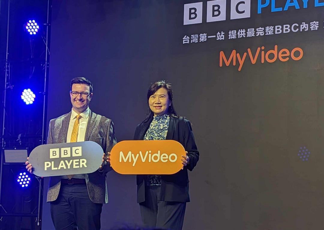 BBC Studios亞洲區資深副總裁暨總經理 Phil Hardman(圖左),台灣大哥大新媒體事業副總李芃君(圖右)(圖/記者劉惠琴攝)