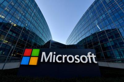 Windows 11 傳出「工作列消失」Bug!微軟公開解法:等它 5 分鐘 Windows 11 傳出「工作列消失」Bug!微軟公開解法:等它 5 分鐘
