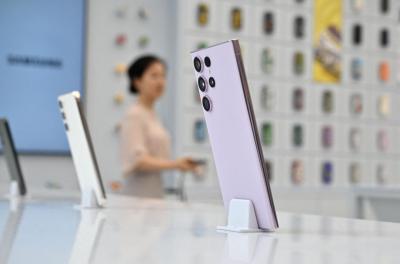 手機真的賣不動!研調:2023全球出貨量恐探10年來新低 手機真的賣不動!研調:2023全球出貨量恐探10年來新低