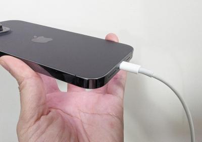 傳蘋果 iPhone 15 充電速度大升級!超越多款 Android 旗艦手機 傳蘋果 iPhone 15 充電速度大升級!超越多款 Android 旗艦手機
