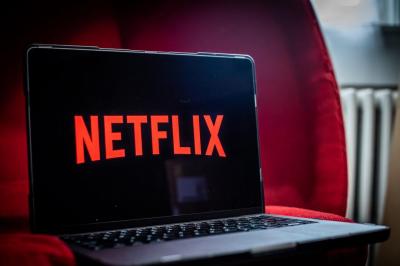 9月追劇看這邊!Netflix 13部強打新片一次看:韓版《想見你》超虐心 9月追劇看這邊!Netflix 13部強打新片一次看:韓版《想見你》超虐心