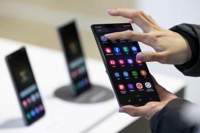 台灣 5 大品牌最熱賣 Top 3 手機出爐!Android 旗艦僅一款上榜 台灣 5 大品牌最熱賣 Top 3 手機出爐!Android 旗艦僅一款上榜