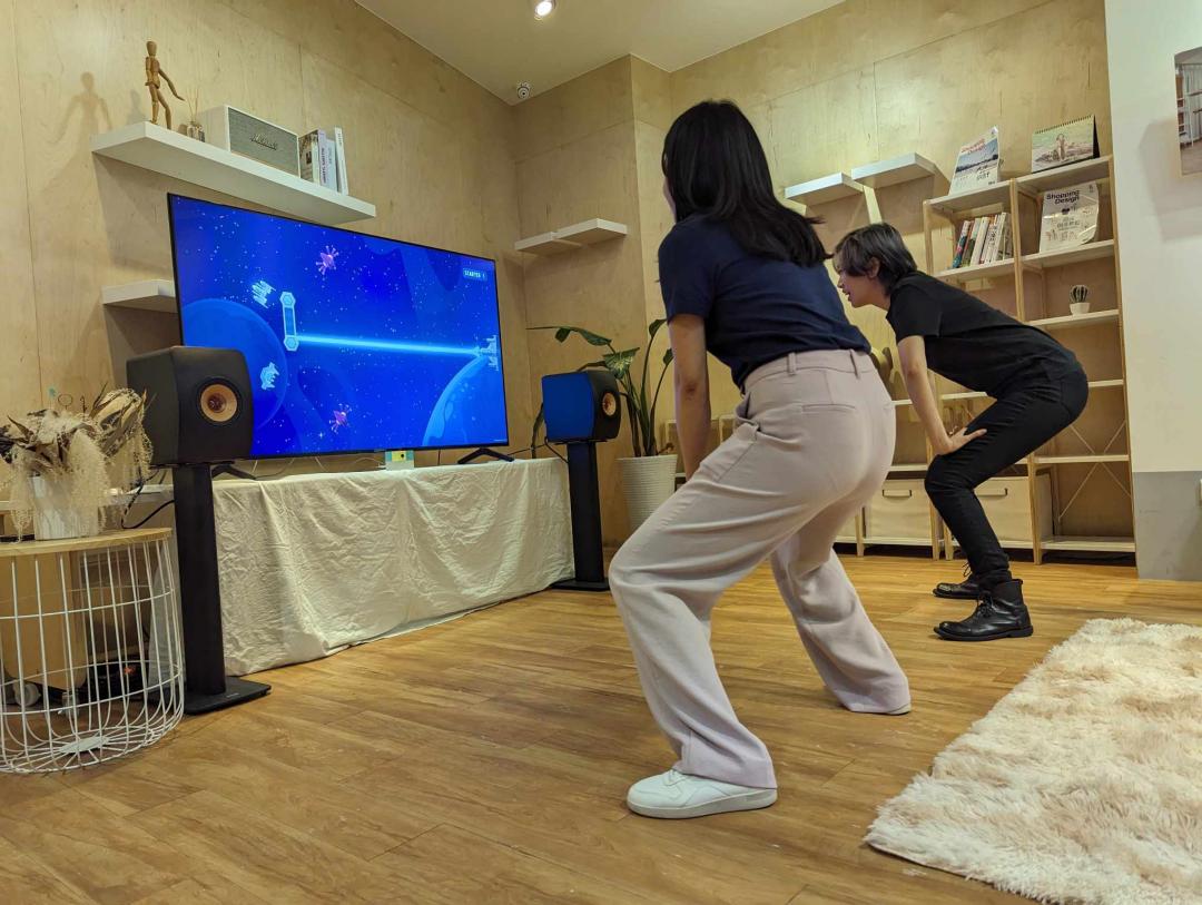 僅透過Nex Playground 主機進行遊玩的時動作偵測,不在雲端處理數據,讓資料避免在傳輸過程中被截取。(圖/記者劉惠琴攝)
