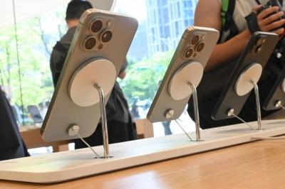 iPhone 15 Pro 實機拆解揭密!暗藏蘋果沒說的「創新亮點」為全球首見 iPhone 15 Pro 實機拆解揭密!暗藏蘋果沒說的「創新亮點」為全球首見
