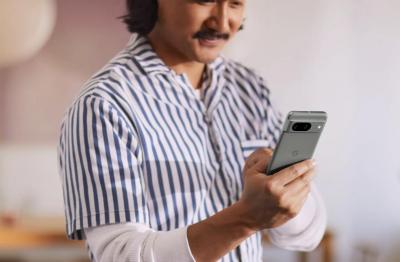 Google Pixel 8 人臉解鎖很好破解?他驚:家人看一眼就「刷臉成功」 Google Pixel 8 人臉解鎖很好破解?他驚:家人看一眼就「刷臉成功」