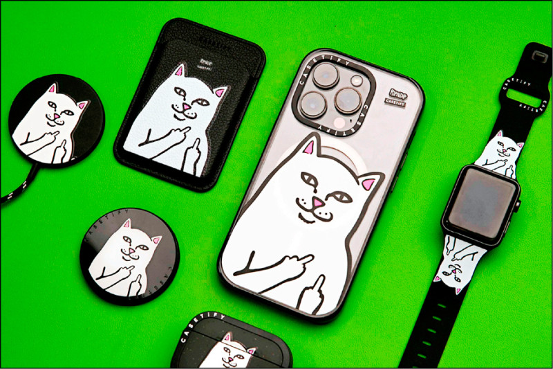 聯名系列同步推出手機磁吸支架與卡套、磁吸行動電源與無線充電盤與Apple Watch錶帶等品項。價格店洽。