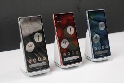 機身變得更圓潤了!Google Pixel 8a 初始模型機曝光 機身變得更圓潤了!Google Pixel 8a 初始模型機曝光