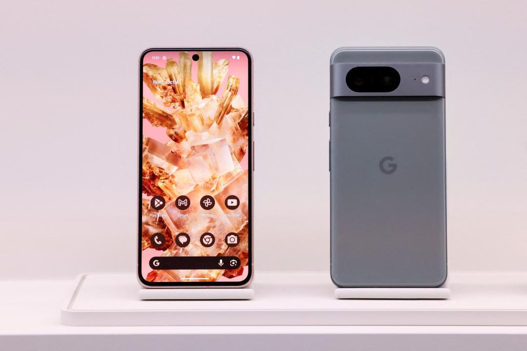 Google Pixel 8系列，售價24,900元起。（路透社）