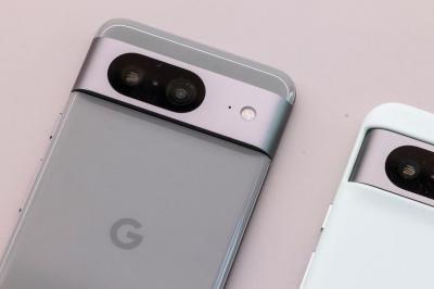 比 Google 官網說得更好!實測 Pixel 8 螢幕亮度超越 Pixel 8 Pro 比 Google 官網說得更好!實測 Pixel 8 螢幕亮度超越 Pixel 8 Pro