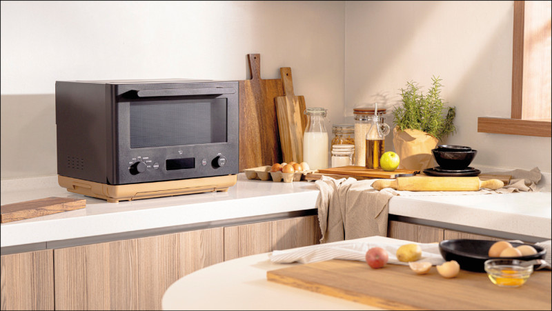 象印STAN.系列烘烤微波爐，推出空中微波新功能，22,990元。
